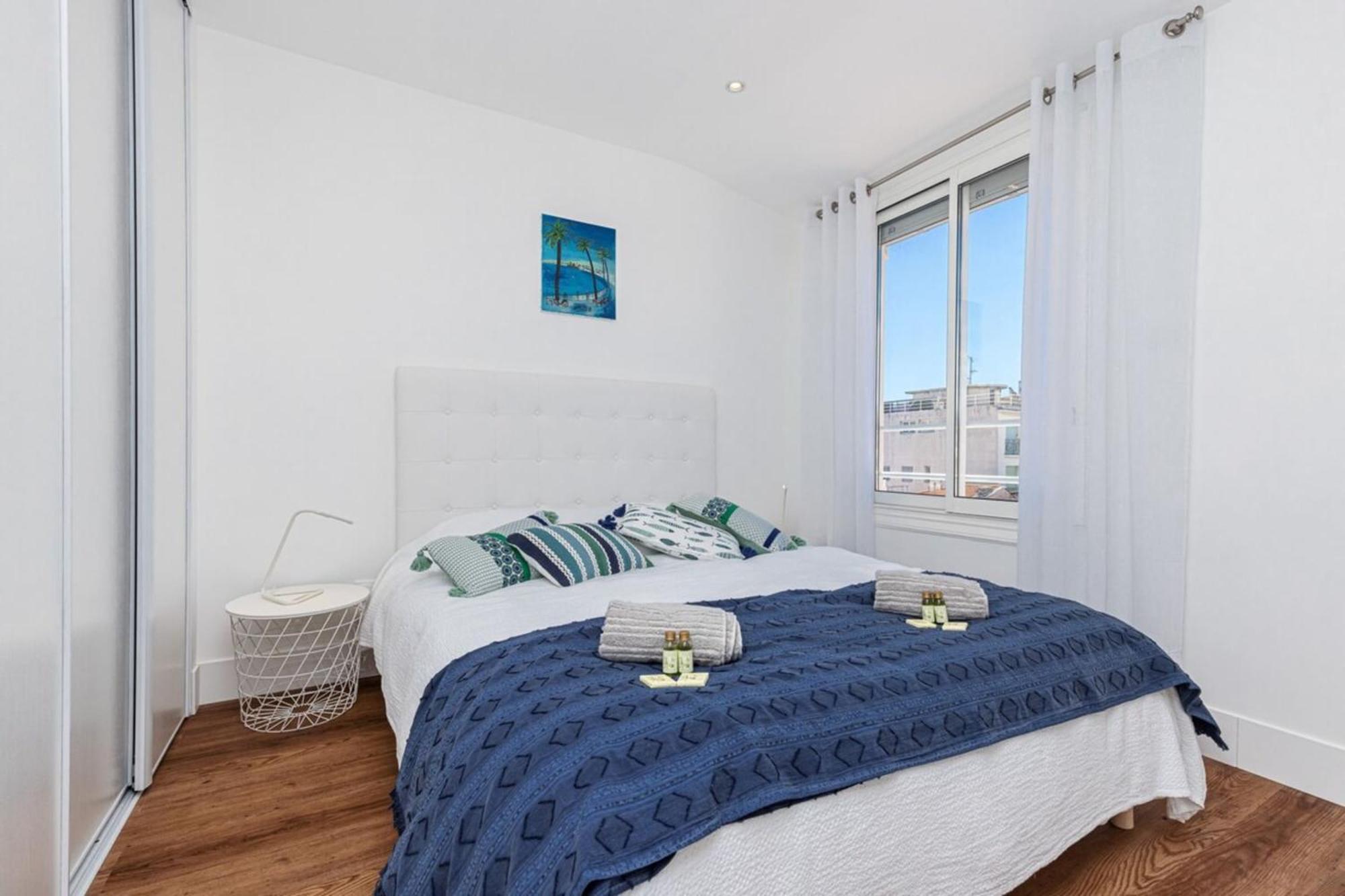 Spitalieri- Sunny Terrace With View -New Apartment نيس المظهر الخارجي الصورة