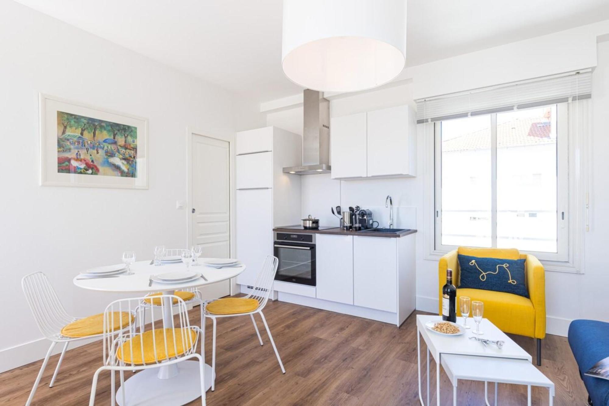Spitalieri- Sunny Terrace With View -New Apartment نيس المظهر الخارجي الصورة